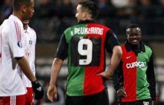 游客超百万 游客超百万