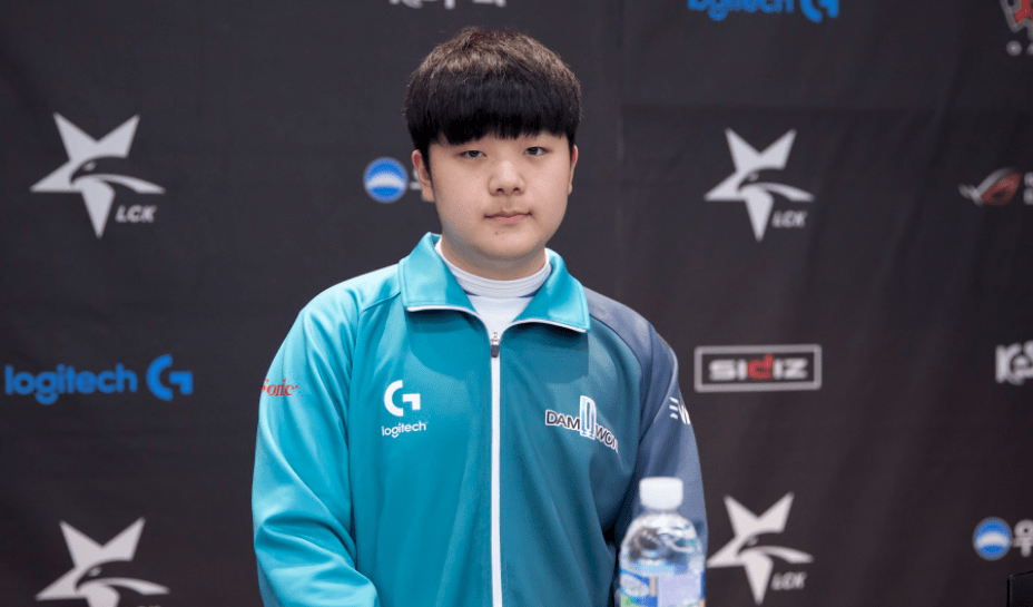 姆巴佩完成 姆巴佩完成