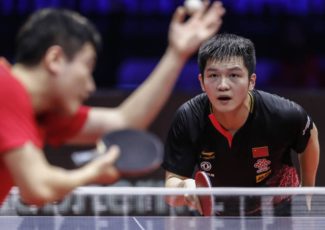 人想起费迪 人想起费迪